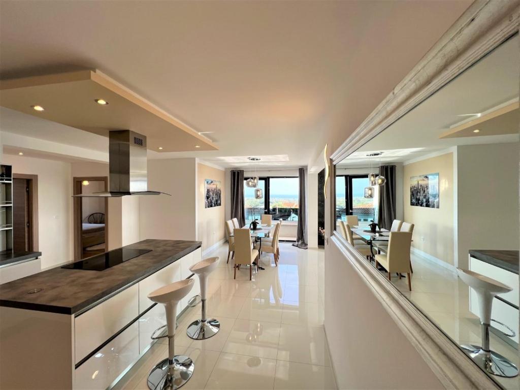 Apartments Sara II Ližnjan Екстериор снимка
