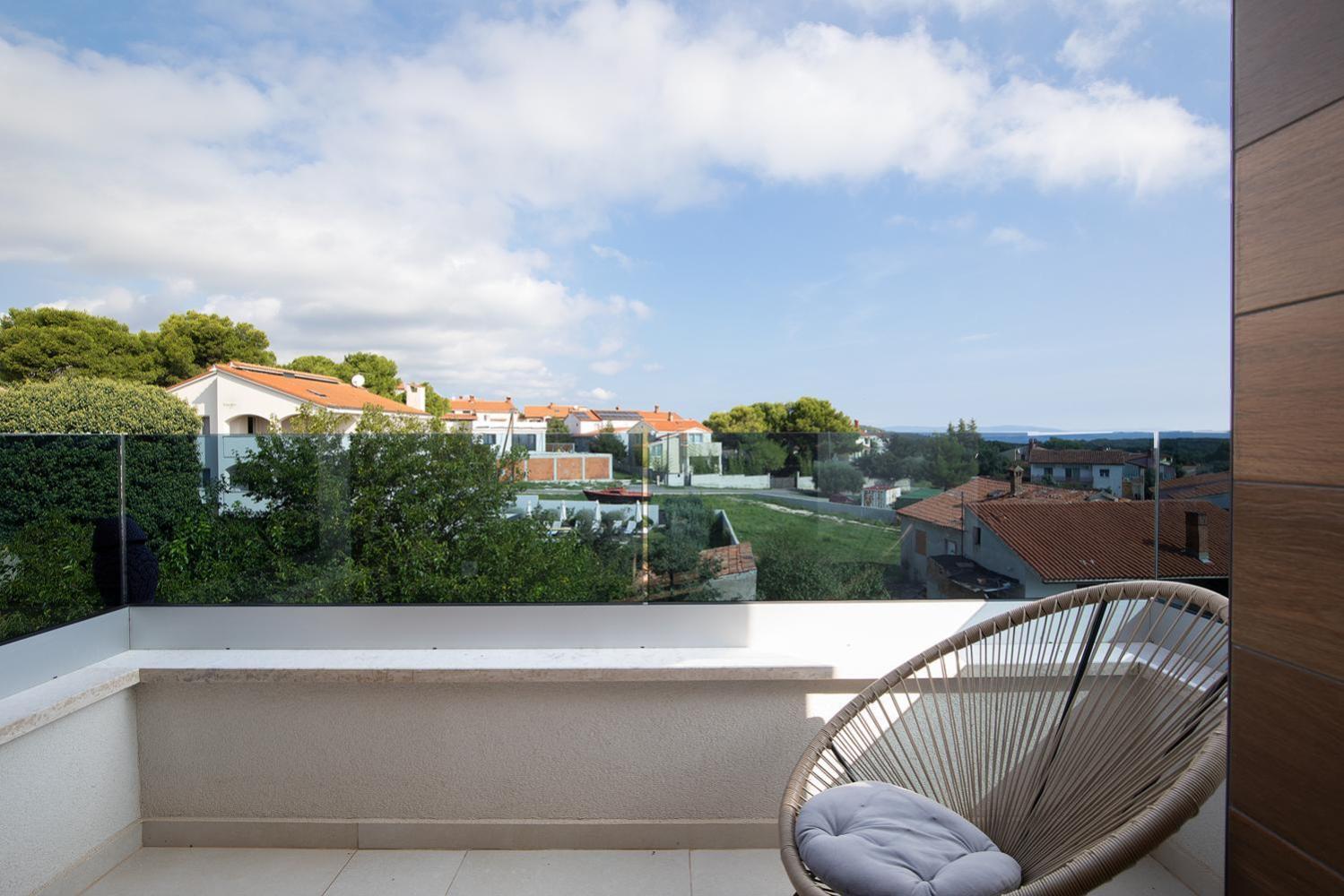 Apartments Sara II Ližnjan Екстериор снимка